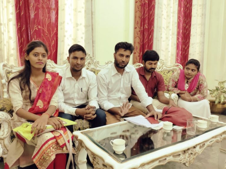 राज्यपाल से मिला छात्रों का प्रतिनिधिमंडल, राज्यपाल ने दिया आश्वासन