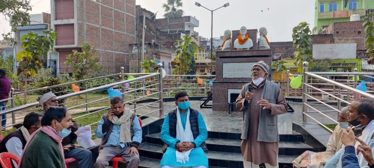 सरकार ने आजादी के लिए जान गवाने वाले शहीदों के परिवारों की उपेक्षा की है – अजीत कुशवाहा