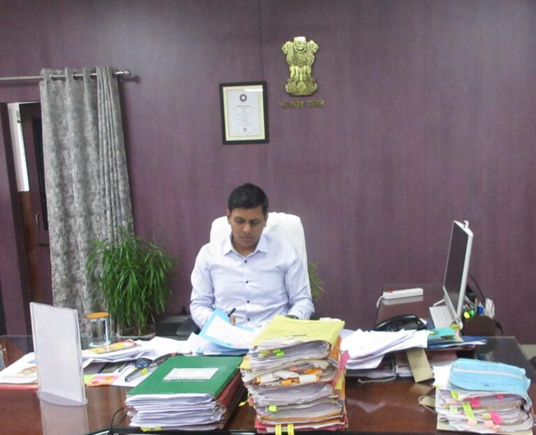 जिला पदाधिकारी बक्सर ने किया कई अपील वादों की सुनवाई