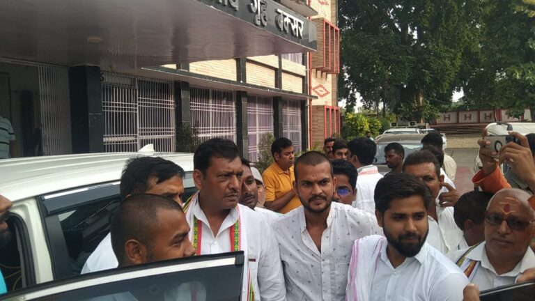 बक्सर लोकसभा सीट से कांग्रेस ने पेश की दावेदारी