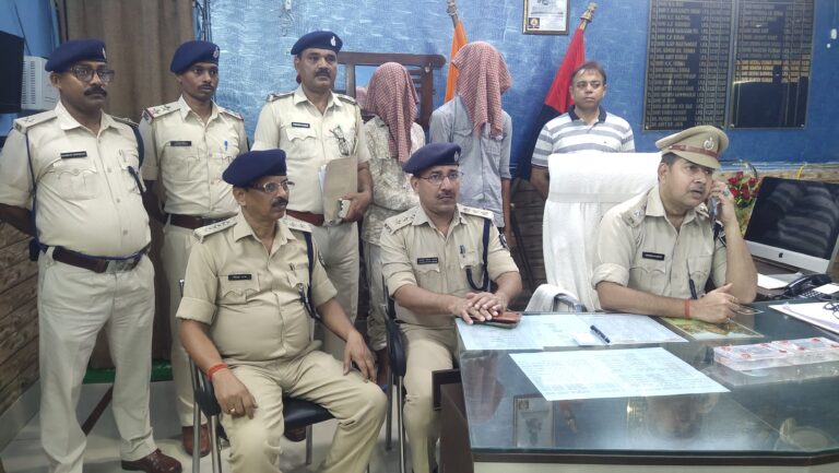 तीन चोरी के मामलों का बक्सर पुलिस ने किया खुलासा