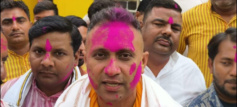 गुप्तेश्वर पांडेय के बाद आनंद मिश्रा हुए सियासत के मैदान में चारो खाने चित