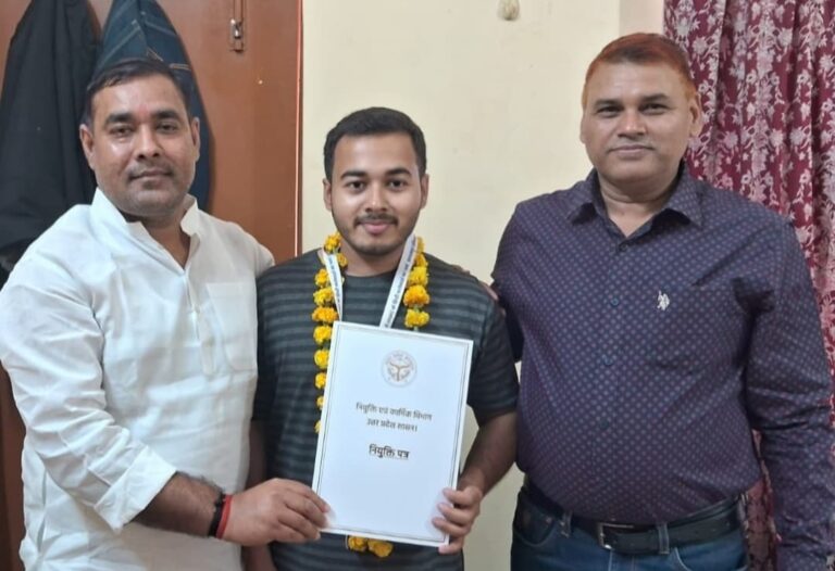 परचमः बक्सर के हेमंत ने यूपीएससी में 13वां रैंक हासिल किया