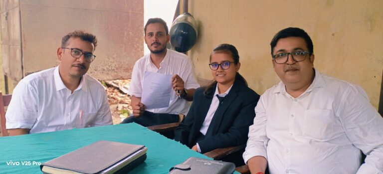 बीजेपी प्रवक्ता अजय आलोक पर बक्सर कोर्ट में शिकायत