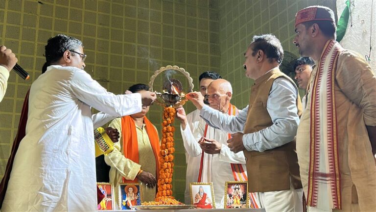 बक्सर को धार्मिक राजधानी बनाने का संकल्प