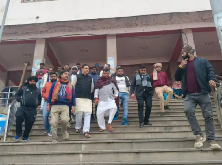 नाथ मंदिर मामलाः लोजपा (रामविलास) ने की जांच की मांग
