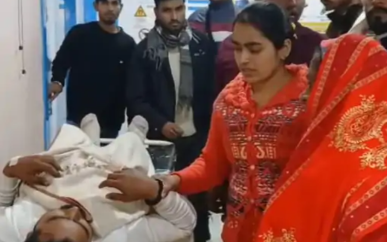 बाजार में खरीदारी कर रहे युवक को दिनदहाड़े मारी गोली, हालत गंभीर