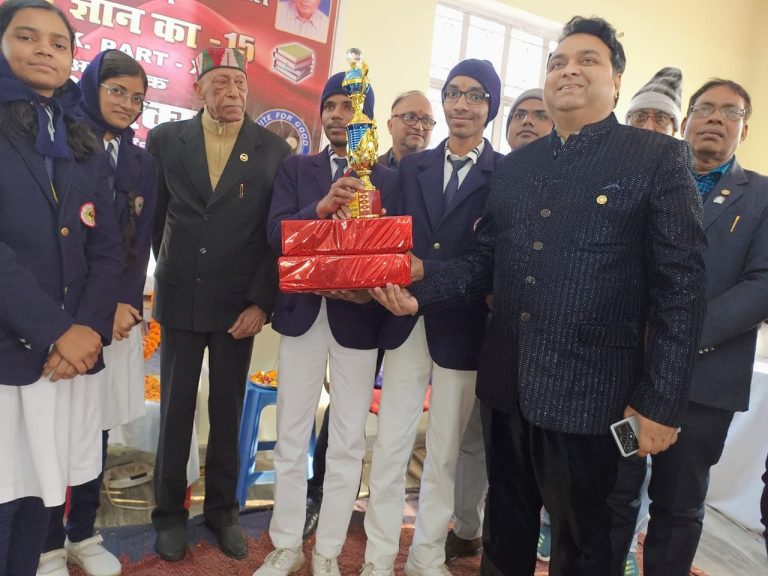 रोटरी क्लब के खेल ज्ञान प्रतियोगिता में बिहार सेंट्रल स्कूल ने बाजी मारी