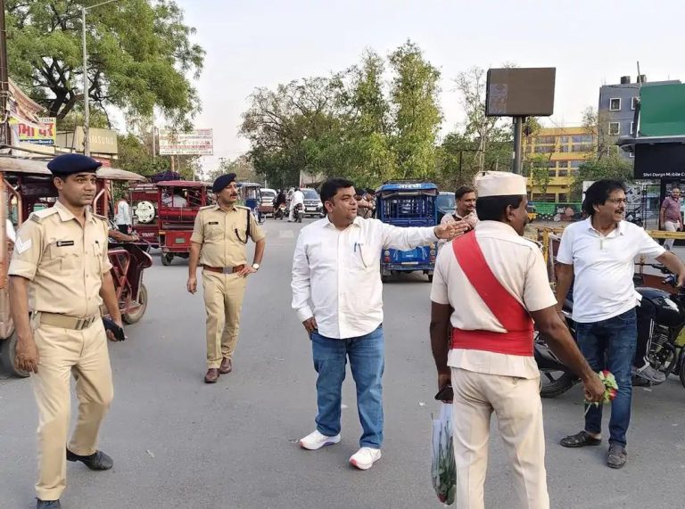 शहर में भारी वाहनों पर 29 अप्रैल को पूर्ण प्रतिबंध
