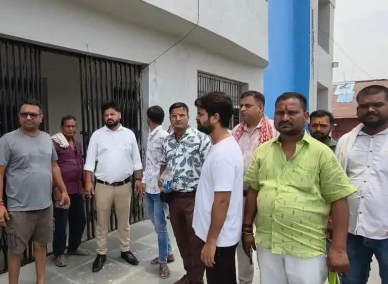 बिजली संकट पर फूटा जनता का आक्रोश