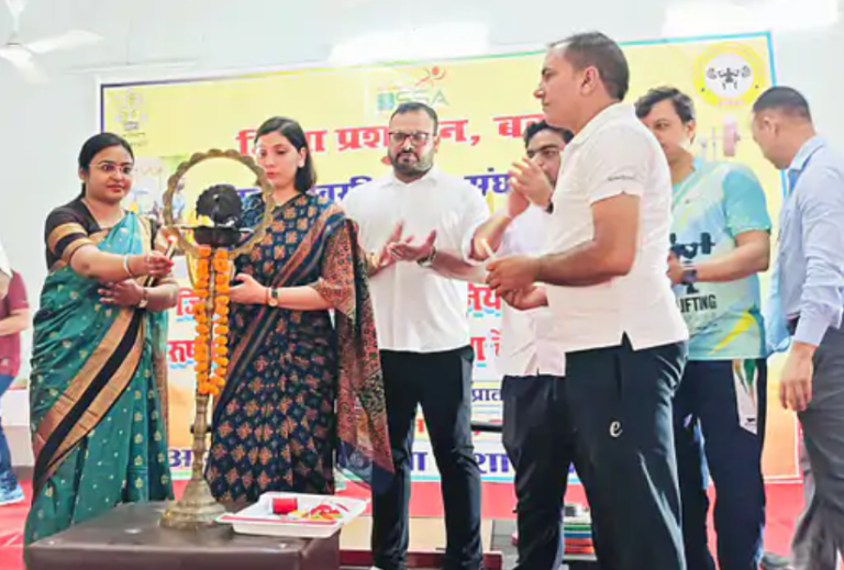 पावरलिफ्टिंग प्रतियोगिता का आगाज, डीएम साहिला ने किया उद्घाटन