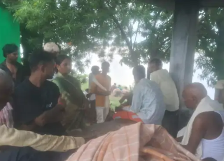 गुजरात में निर्माण स्थल पर सेटरिंग ढहने से बक्सर के युवक की मौत