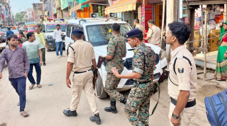 नाबालिग छात्रा से दुष्कर्म के आरोप में शिक्षक गिरफ्तार