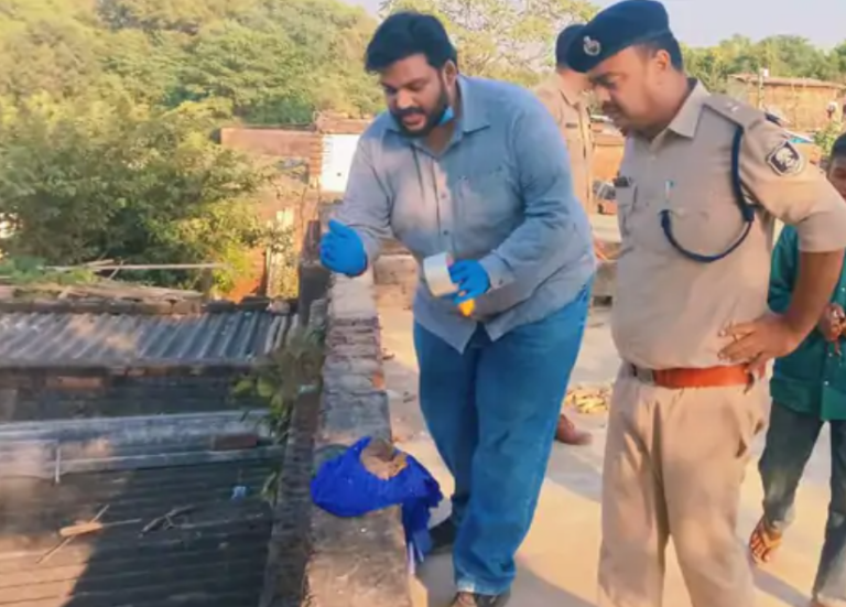 मानसिक रूप से कमजोर महिला से बलात्कार